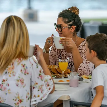 Отель Concordia 2*