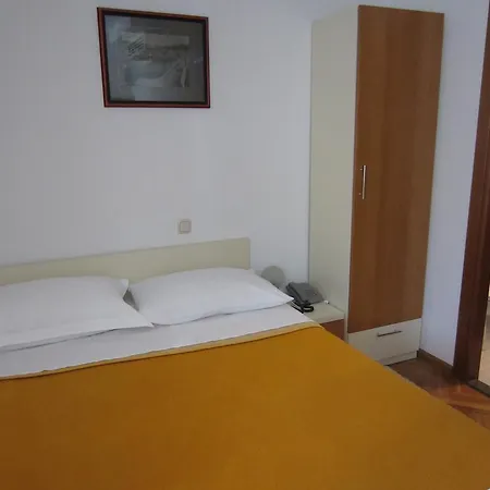 Concordia Hotel 2*