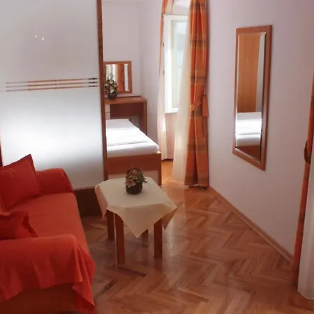 콩코르디아 호텔 2*