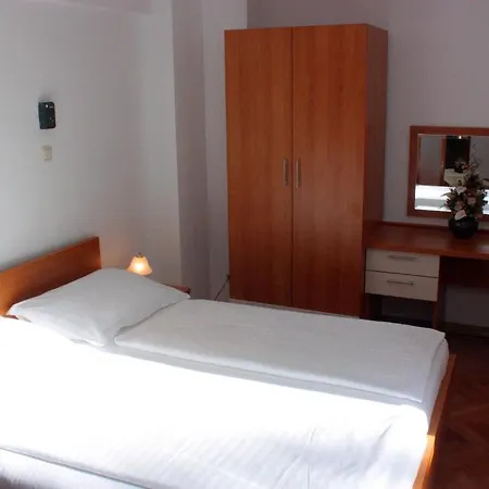 콩코르디아 호텔 트로기르